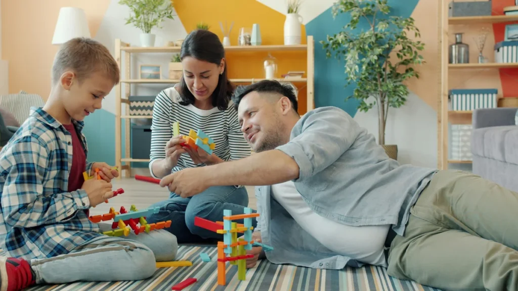 Family learning activities: 3 Best for curious kids at home - Family learning activities