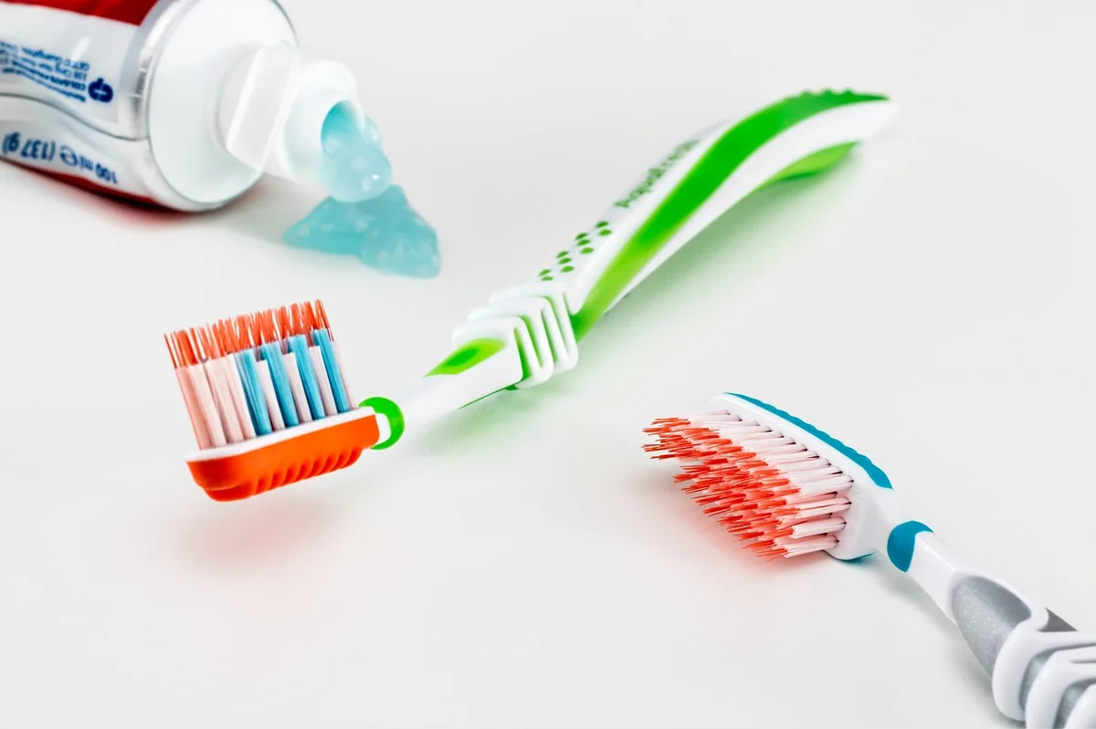 toothbrush, toothpaste, healthcare, oral hygiene, dental, health, dentist, orthodontic, bathroom, fresh, hygiene, clean, toothbrush, toothbrush, toothbrush, toothbrush, toothbrush, toothpaste, toothpaste, toothpaste, toothpaste, dental, dental, dentist, dentist, dentist, dentist - family routines